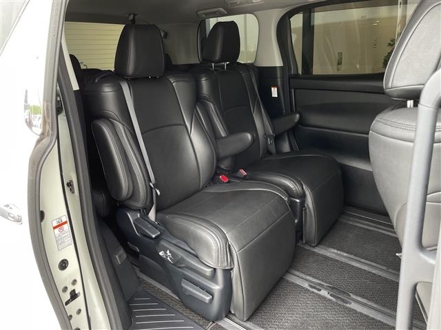 Toyota VELLFIRE 2015 7588088-11