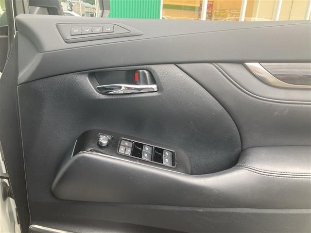 Toyota VELLFIRE 2019 7588095-6