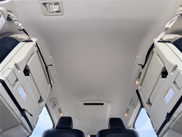 Toyota VELLFIRE 2018 7588107-13