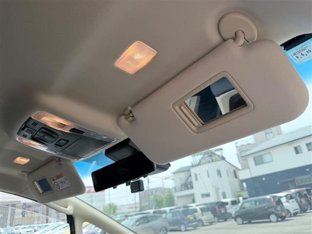 Toyota VELLFIRE 2018 7588107-2