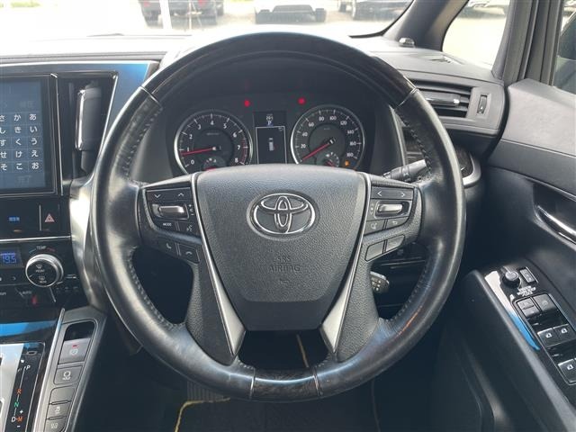 Toyota VELLFIRE 2017 7588115-1