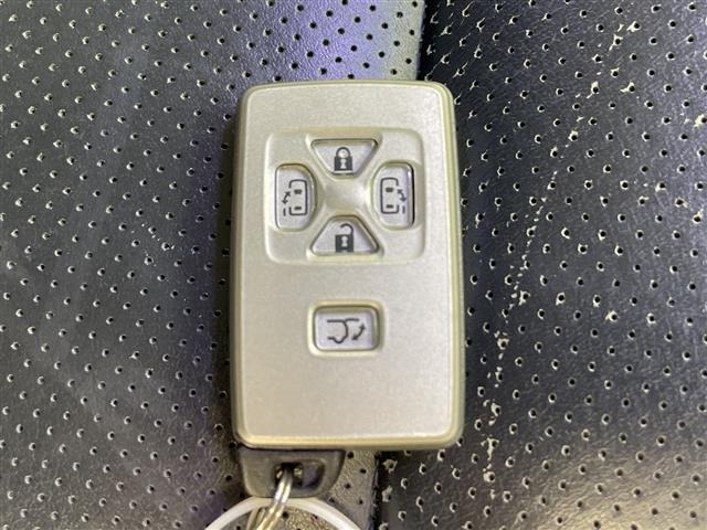 Toyota VELLFIRE 2014 7588130-11