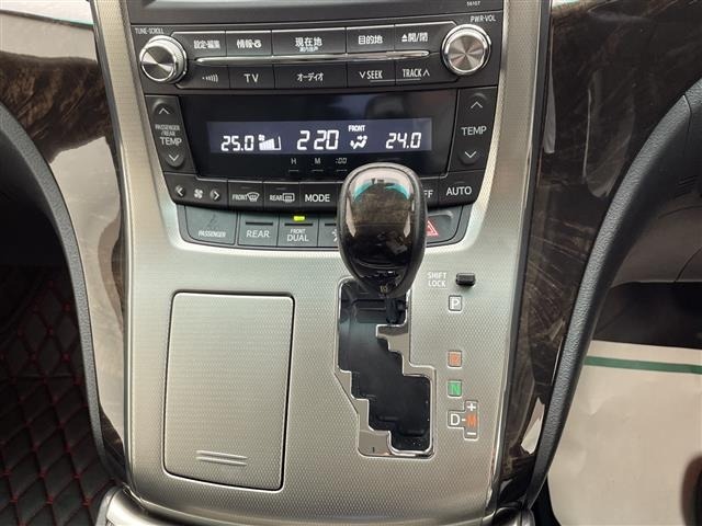 Toyota VELLFIRE 2014 7588130-13