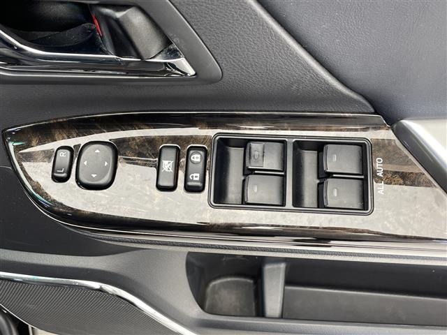 Toyota VELLFIRE 2014 7588130-6