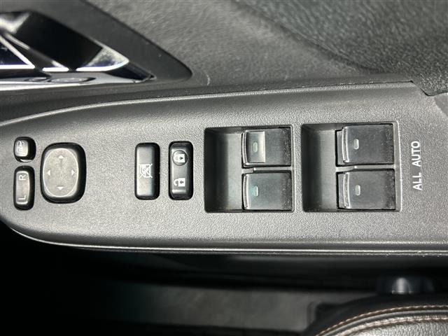 Toyota VELLFIRE 2012 7588201-2