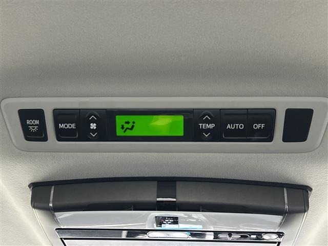 Toyota VELLFIRE 2012 7588201-6