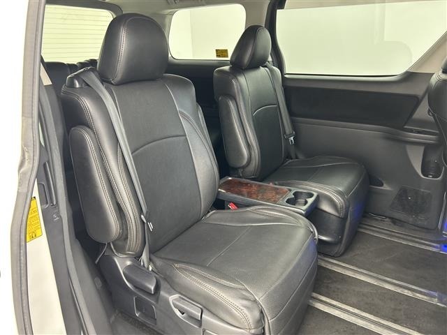 Toyota VELLFIRE 2012 7588201-7