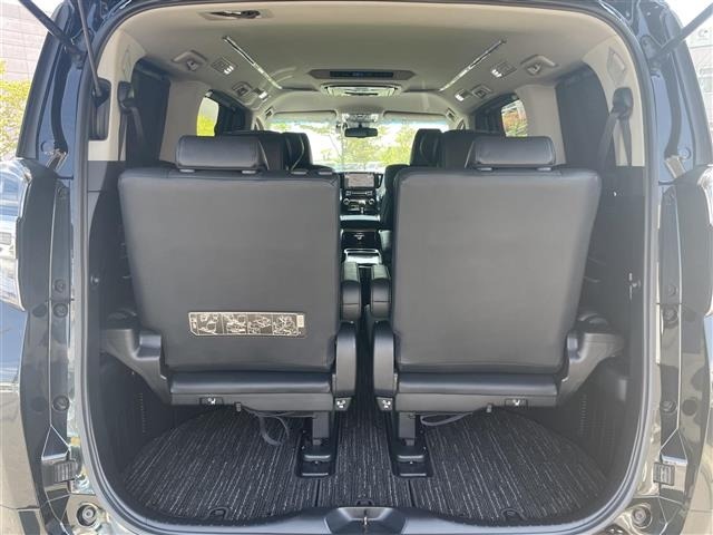 Toyota VELLFIRE 2018 7588223-12