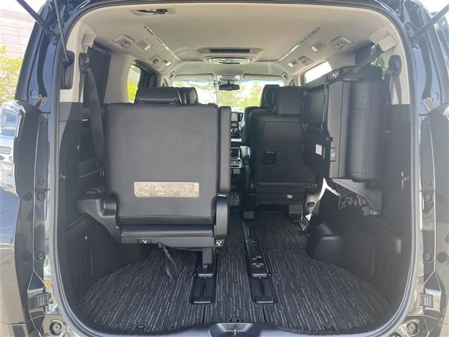 Toyota VELLFIRE 2018 7588223-13