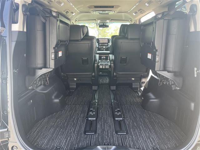 Toyota VELLFIRE 2018 7588223-21