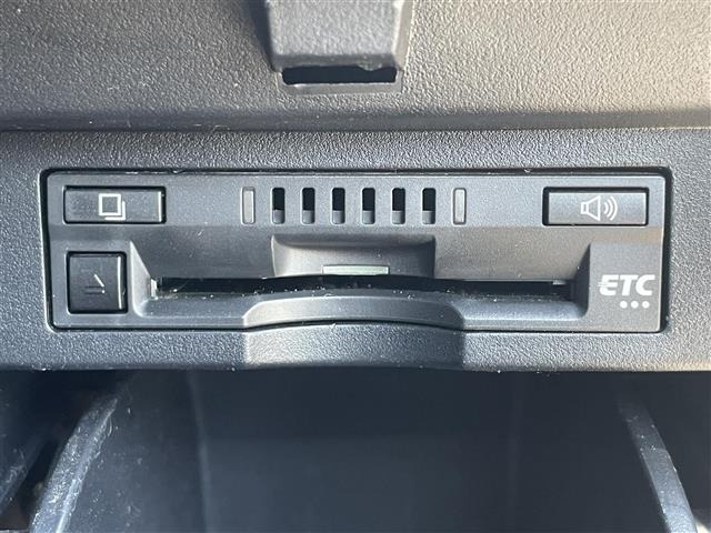 Toyota VELLFIRE 2018 7588223-3