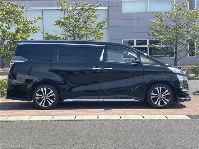 Toyota VELLFIRE 2018 7588223-4