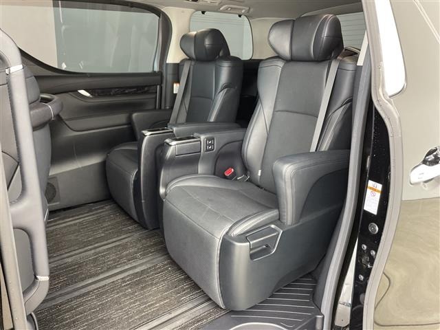 Toyota VELLFIRE 2018 7588240-10