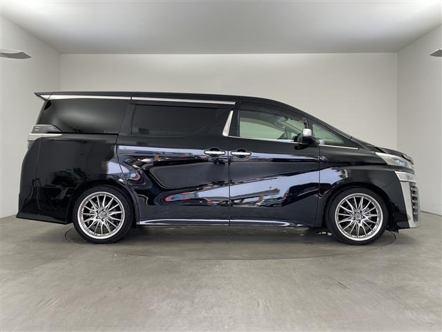 Toyota VELLFIRE 2018 7588240-21
