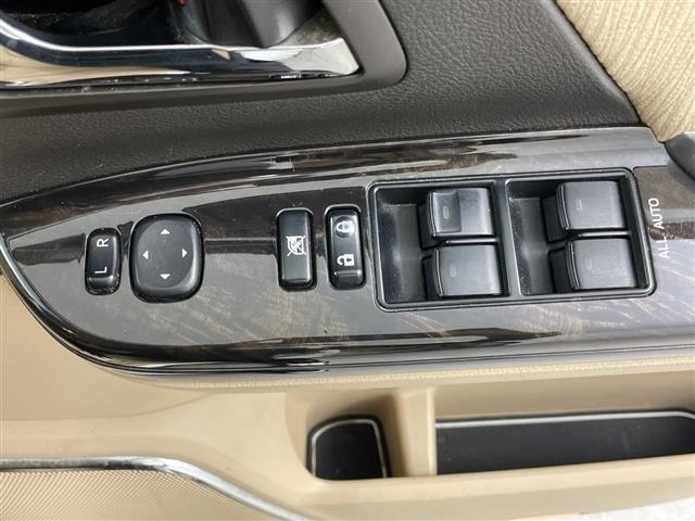 Toyota VELLFIRE 2012 7588291-5