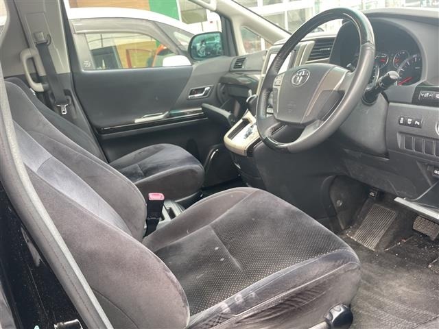 Toyota VELLFIRE 2011 7588322-3