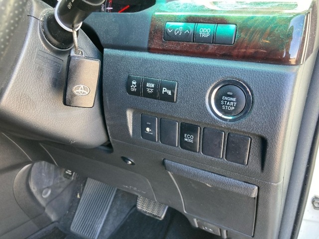 Toyota VELLFIRE 2012 7588331-5