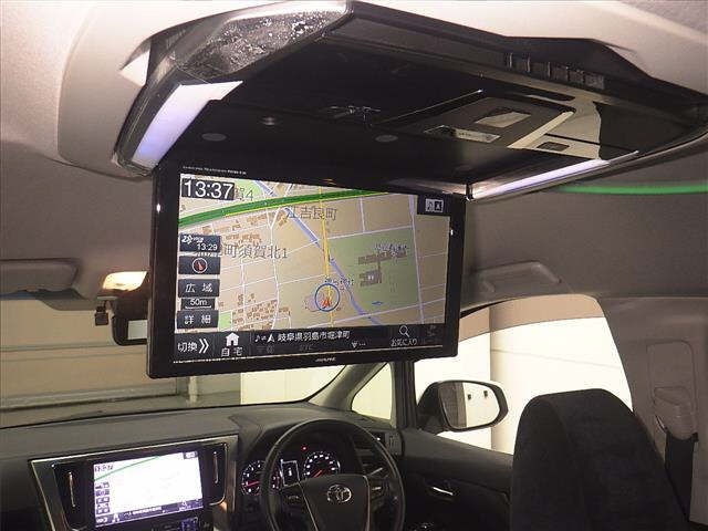 Toyota VELLFIRE 2018 7588469-8