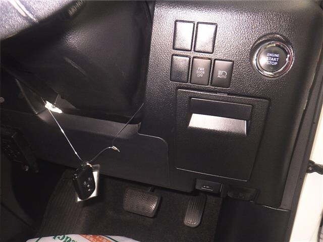 Toyota VELLFIRE 2018 7588469-9