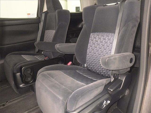 Toyota VELLFIRE 2015 7588569-7