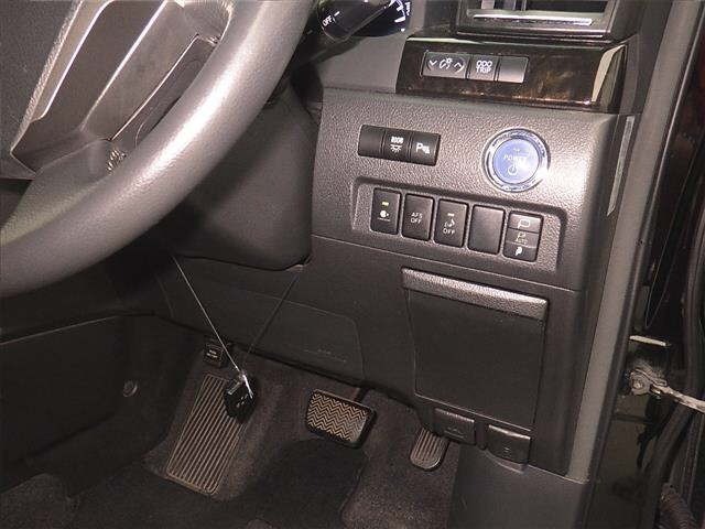 Toyota VELLFIRE 2011 7588577-8