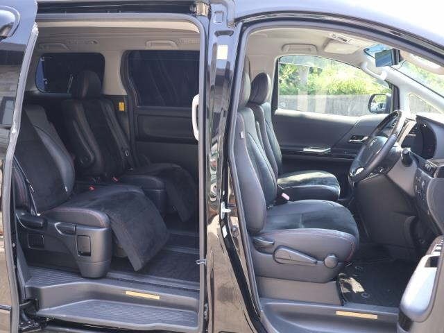 Toyota VELLFIRE 2013 7588636-3