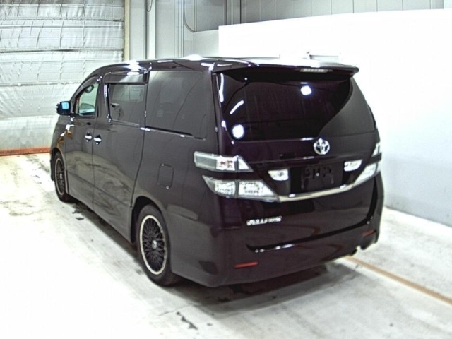Toyota VELLFIRE 2010 7588645-1