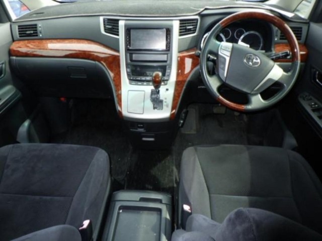 Toyota VELLFIRE 2009 7588654-3