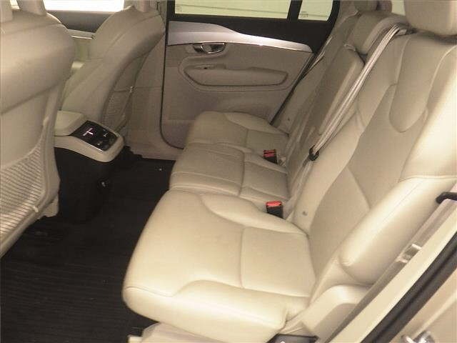 Volvo XC90 2016 7573505-7
