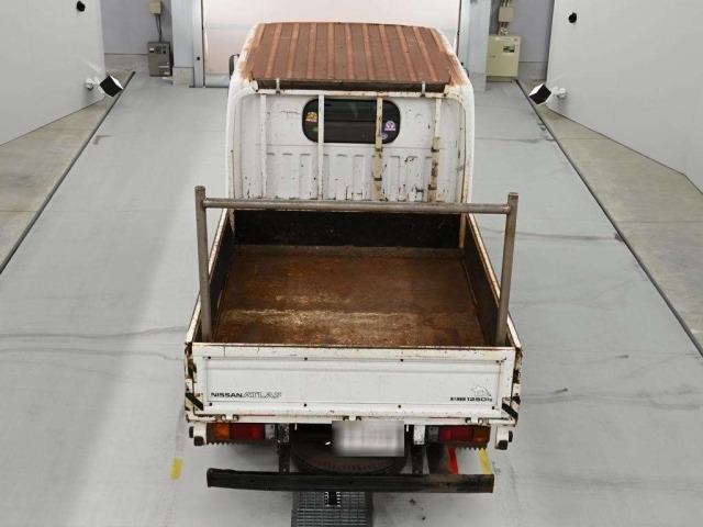 Nissan ATLAS 2015 7622331-8