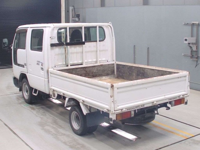 Nissan ATLAS 2007 7622332-6