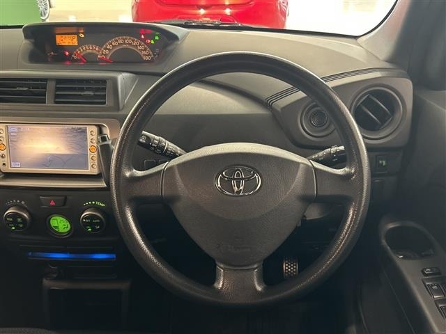 Toyota BB 2010 7599037-12