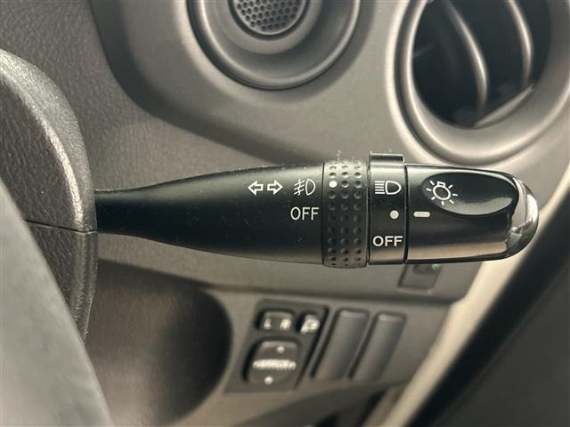 Toyota BB 2010 7599037-2