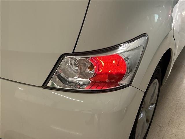 Toyota BB 2010 7599037-7