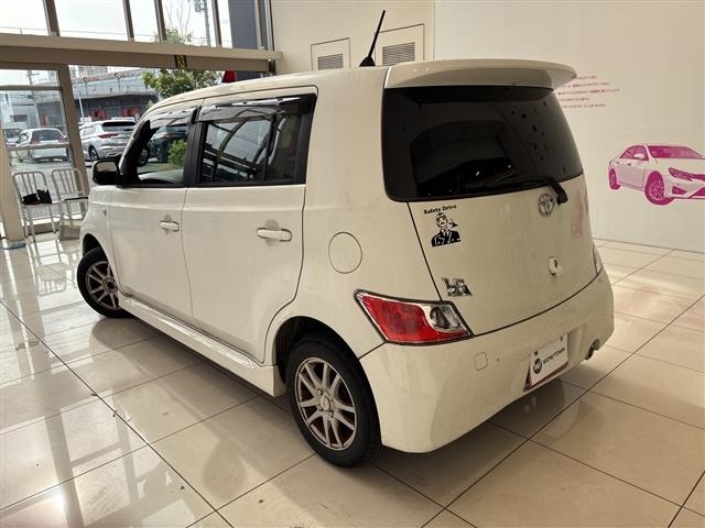 Toyota BB 2007 7599038-13