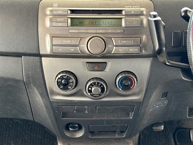 Toyota BB 2007 7599038-19