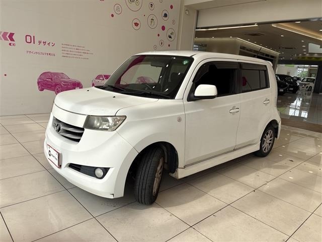 Toyota BB 2007 7599038-4