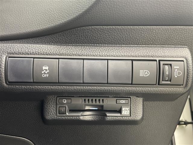 Toyota COROLLA TOURING 2019 7604095-18
