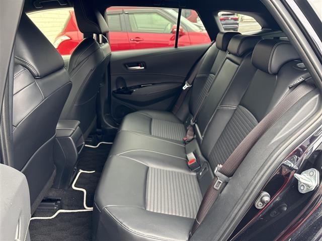 Toyota COROLLA TOURING 2019 7604138-1