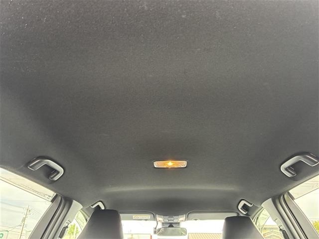 Toyota COROLLA TOURING 2022 7604143-11