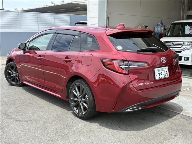 Toyota COROLLA TOURING 2022 7604143-13
