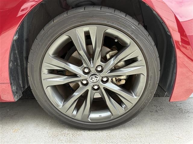 Toyota COROLLA TOURING 2022 7604143-19