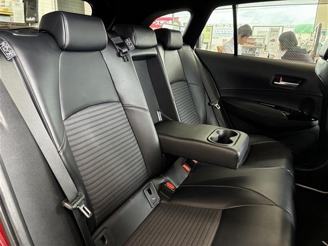 Toyota COROLLA TOURING 2022 7604143-7
