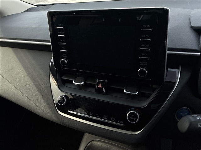 Toyota COROLLA TOURING 2021 7604233-4