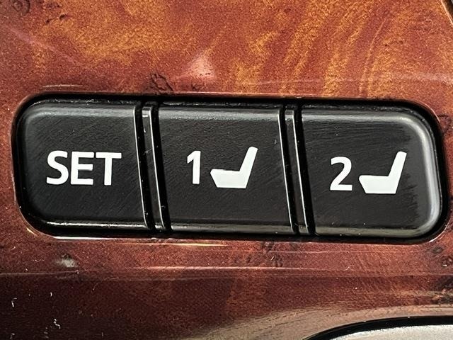 Toyota CROWN MAJESTA 2015 7622526-20