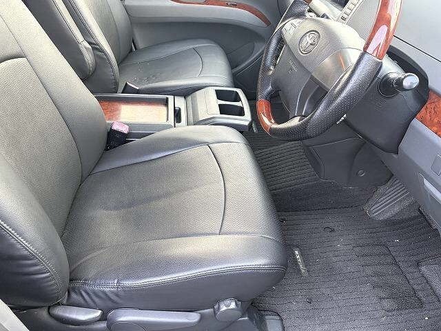 Toyota ESTIMA 2011 7601884-4