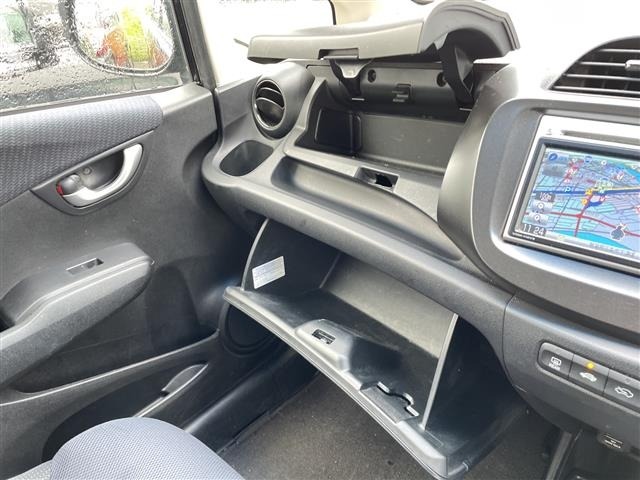 Honda FIT 2011 7608720-4
