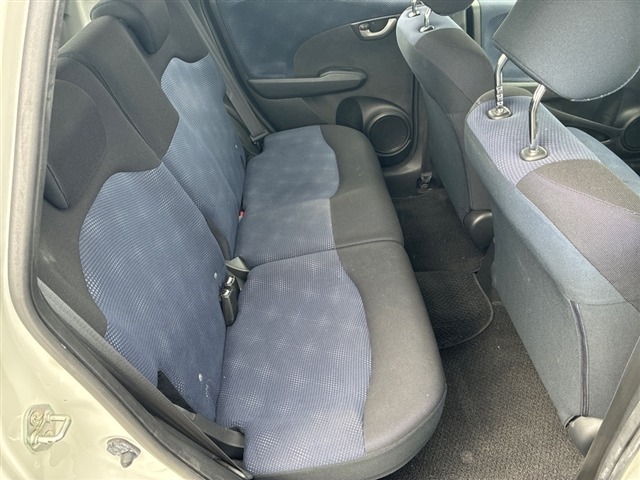 Honda FIT 2011 7609219-6