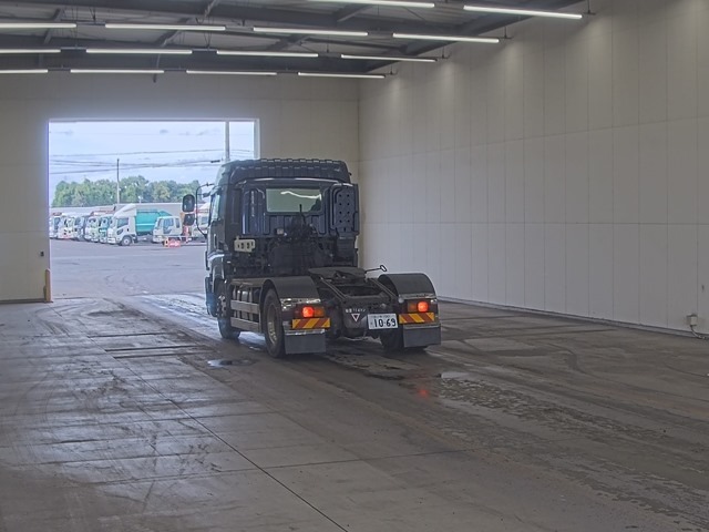 Isuzu GIGA 2012 7613113-1