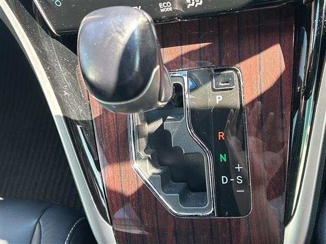 Toyota HARRIER 2014 7622357-29